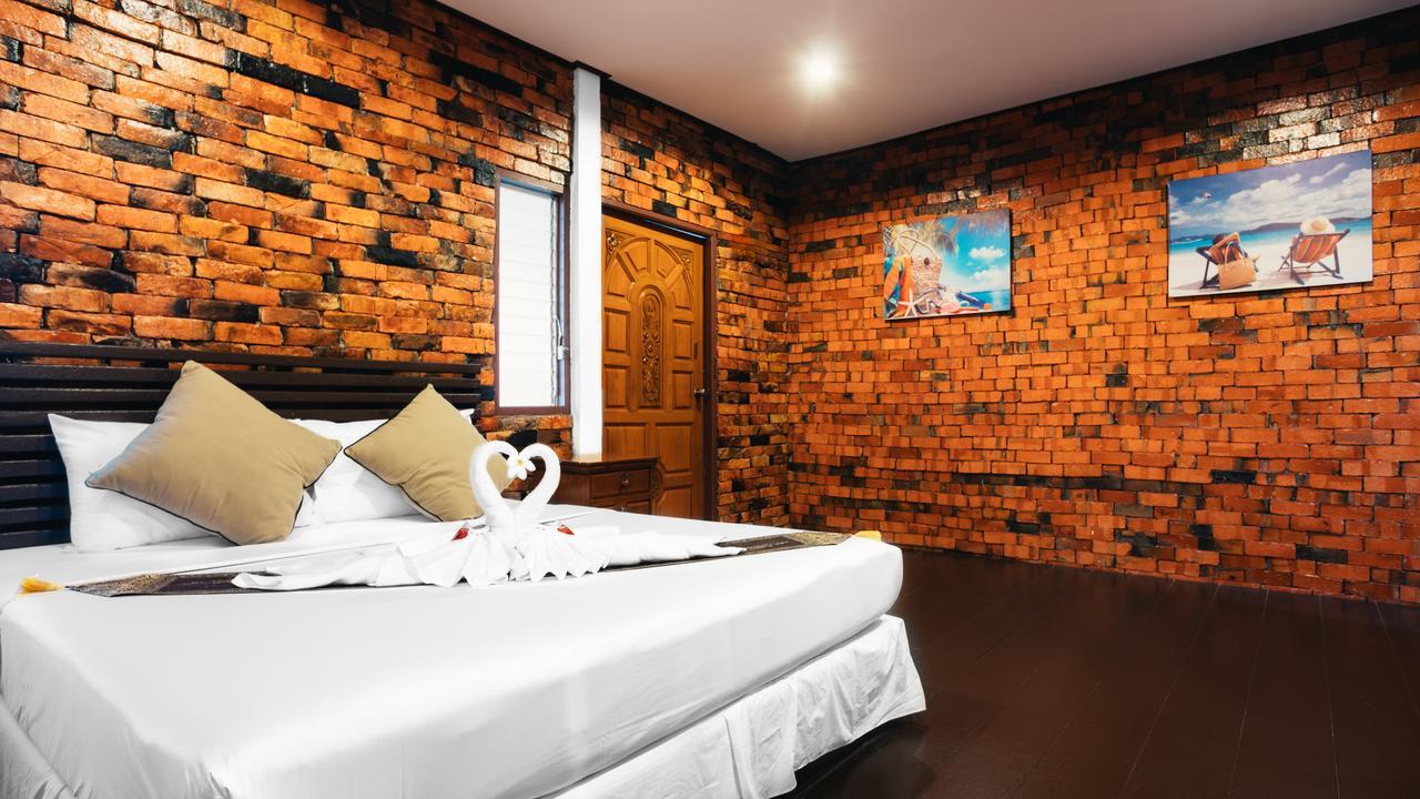 Adang Island Resort Koh Lipe Exterior photo