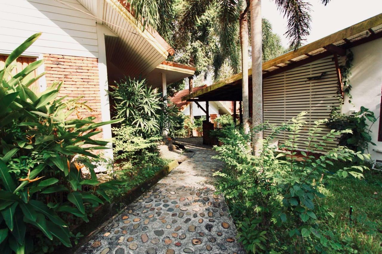 Adang Island Resort Koh Lipe Exterior photo
