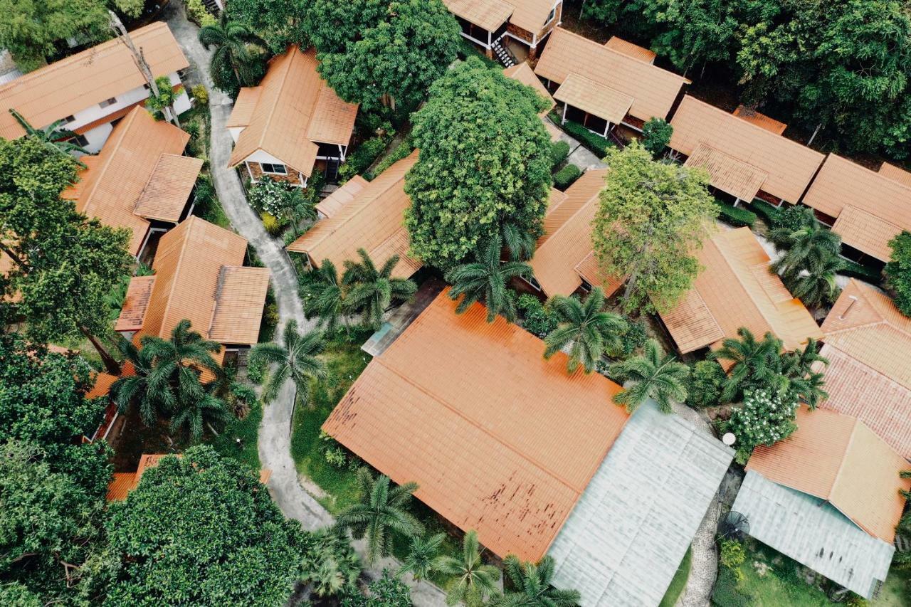 Adang Island Resort Koh Lipe Exterior photo